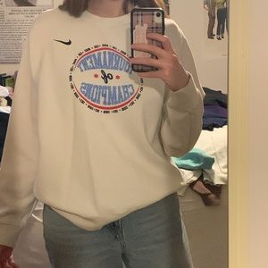 Nike basketball championship crewneck hoodie